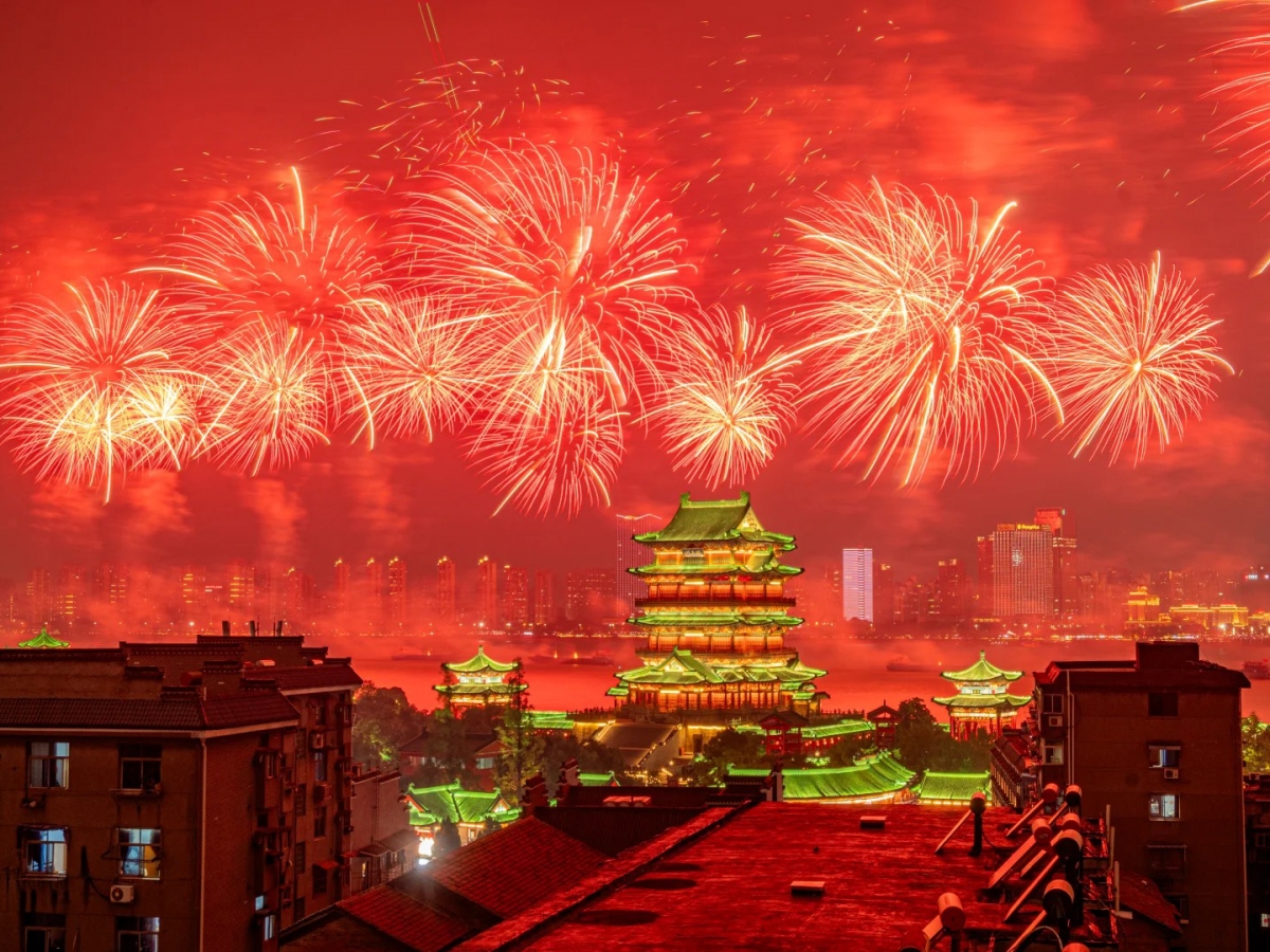 2026年江西南昌国庆节烟花秀