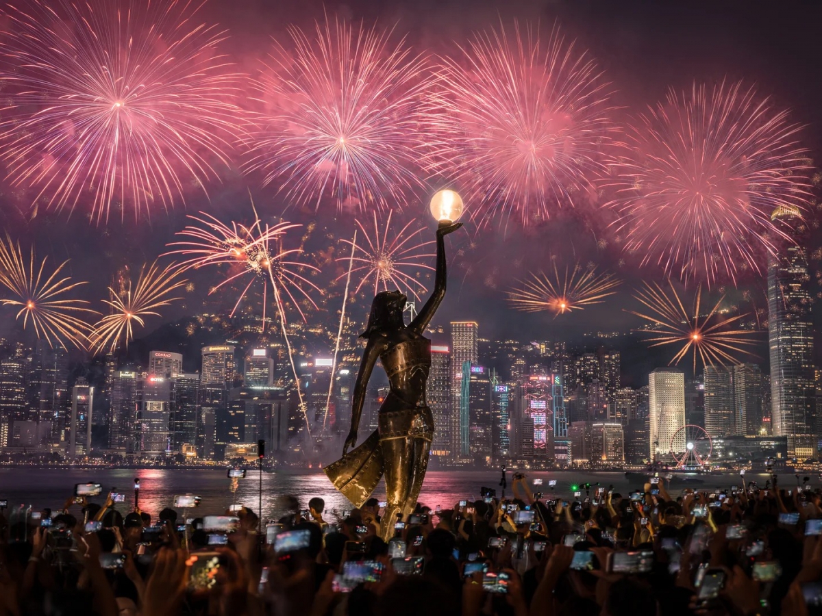 2026年香港维多利亚港国庆节烟花秀