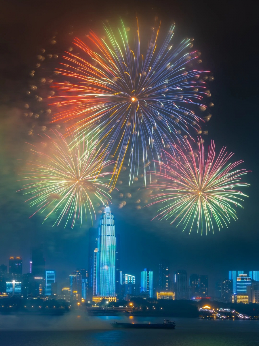 2026年湖北武汉国庆节烟花秀